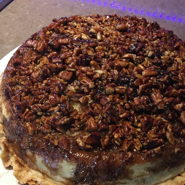 Upside-Down Apple Pecan Pie