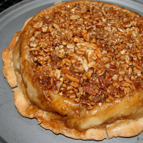 Upside-Down Apple Pecan Pie