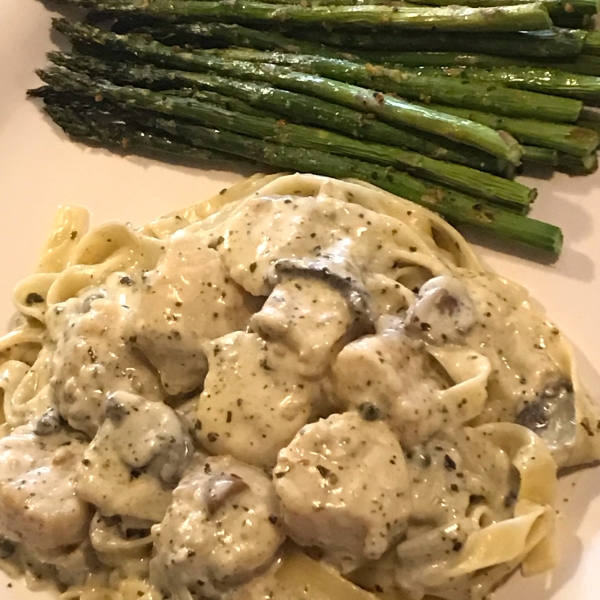 Scallops with Pesto Cream Sauce