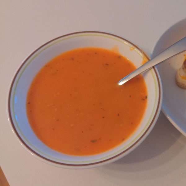 Fresh Tomato Soup