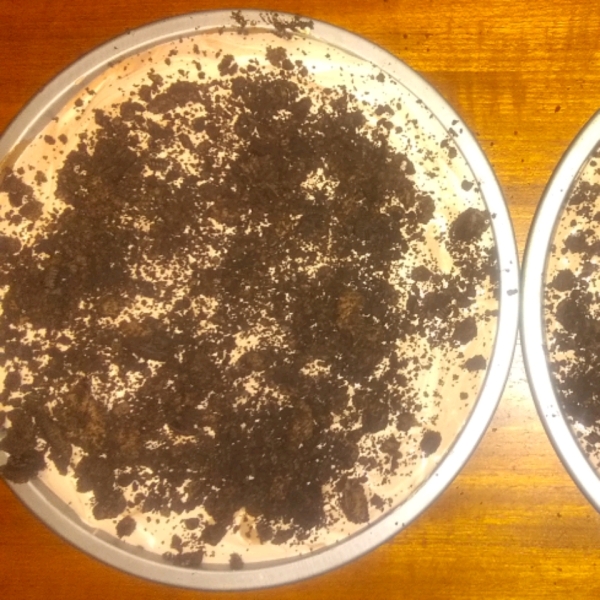 OREO Triple-Layer Chocolate Pie