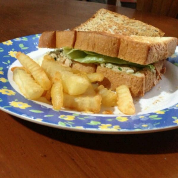 Tuna Egg Sandwich