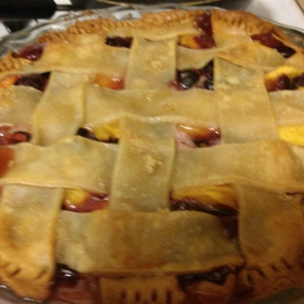 Cherry Berry Peach Pie