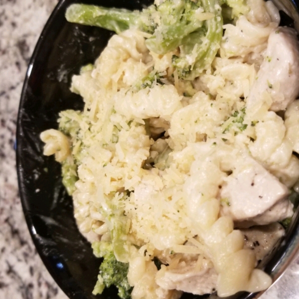 Lemon Chicken & Broccoli Alfredo