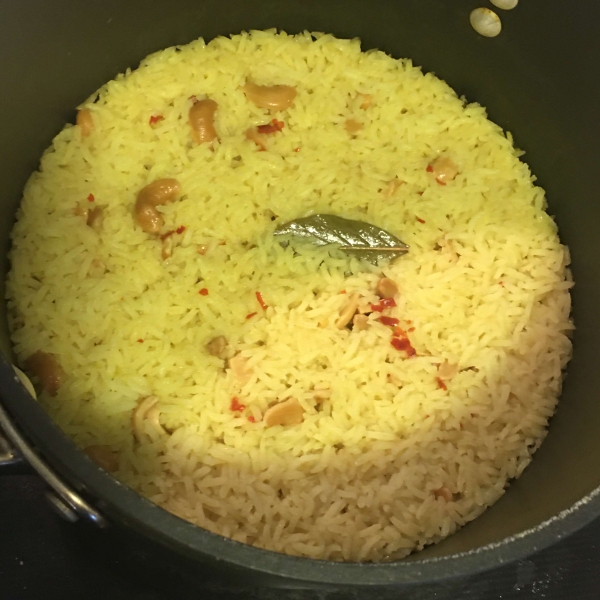 Indian-Style Rice with Cashews, Raisins and Turmeric