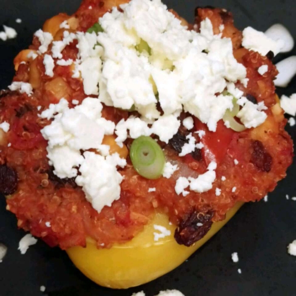 Stuffed Red Pepper with Quinoa and Chickpeas