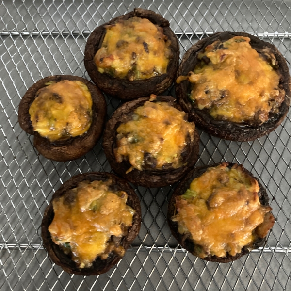 Cheddar Pecan Stuffed Mushrooms