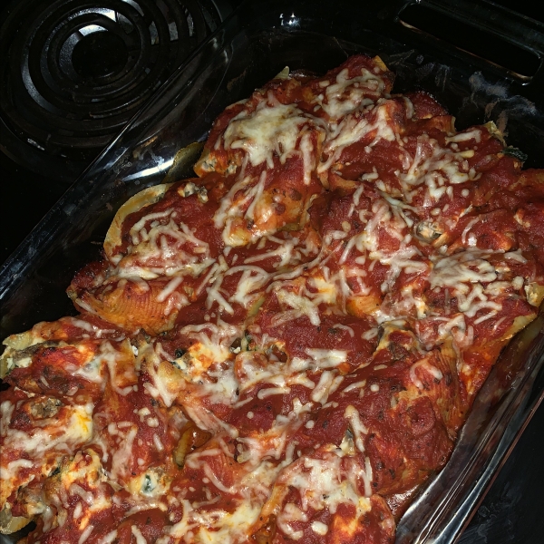Giant Stuffed Pasta Shells