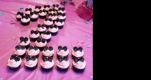 Minnie Mouse® Cupcakes