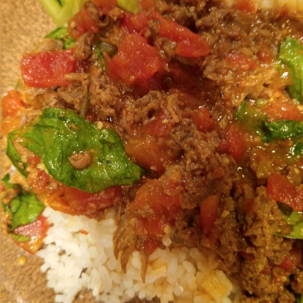 Vietnamese Beef And Lettuce Curry