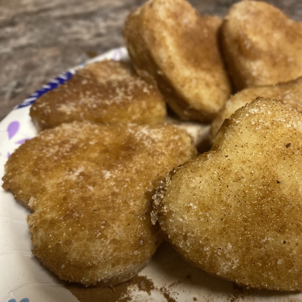 Air Fryer Cinnamon-Sugar Doughnuts