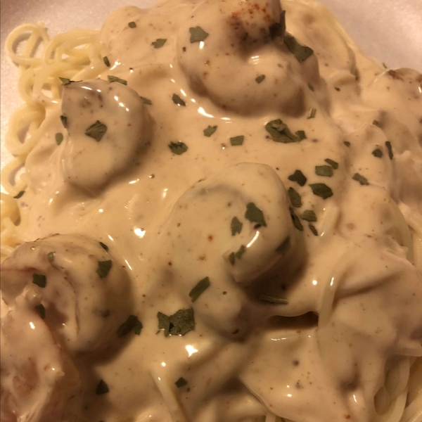 Old Bay Shrimp and Pasta Alfredo