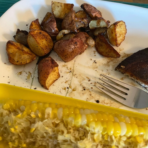Easy Spicy Roasted Potatoes