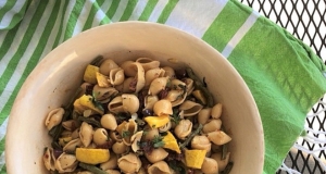 Mediterranean Chickpea Pasta Salad