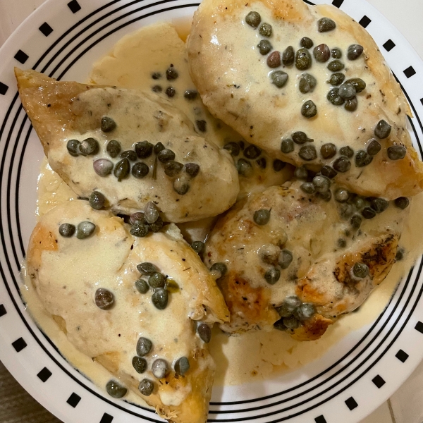 Chicken Breasts in Caper Cream Sauce