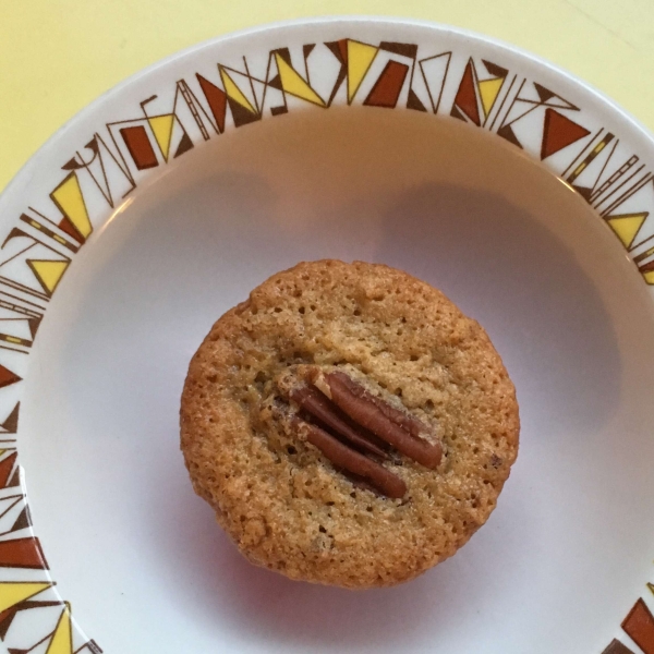 Mini Pecan Pie Muffins