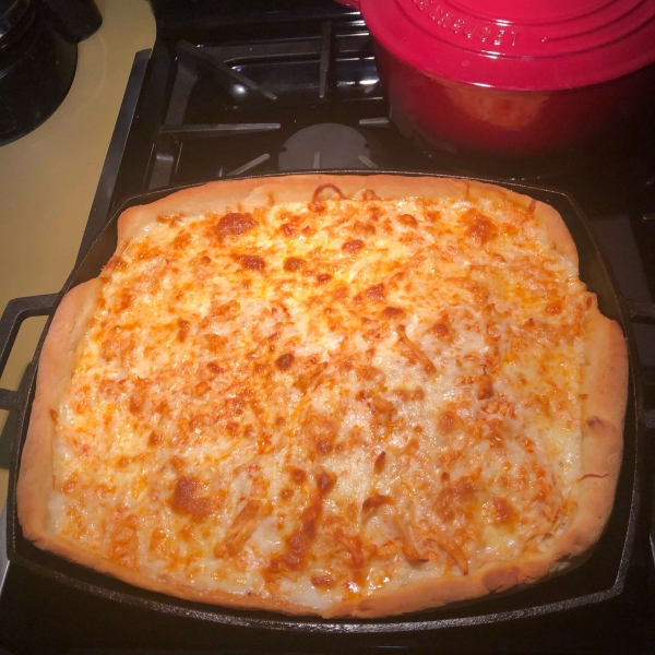 Buffalo-Style Chicken Pizza