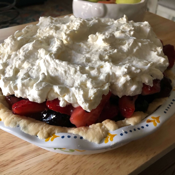 Fresh No-Bake Fruit Pie