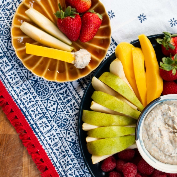 Healthy Peanut Butter Fruit Dip