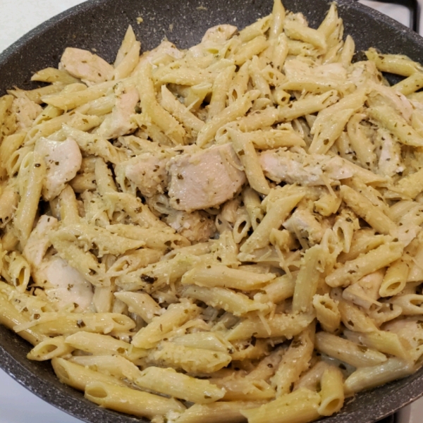 Penne with Chicken and Pesto