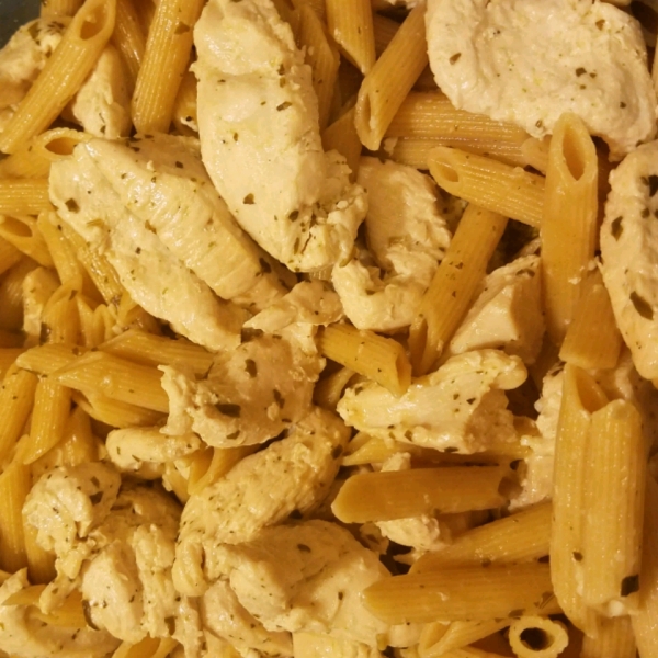 Penne with Chicken and Pesto