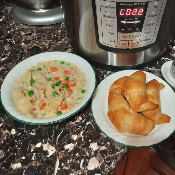 Instant Pot Chicken Pot Pie Stew