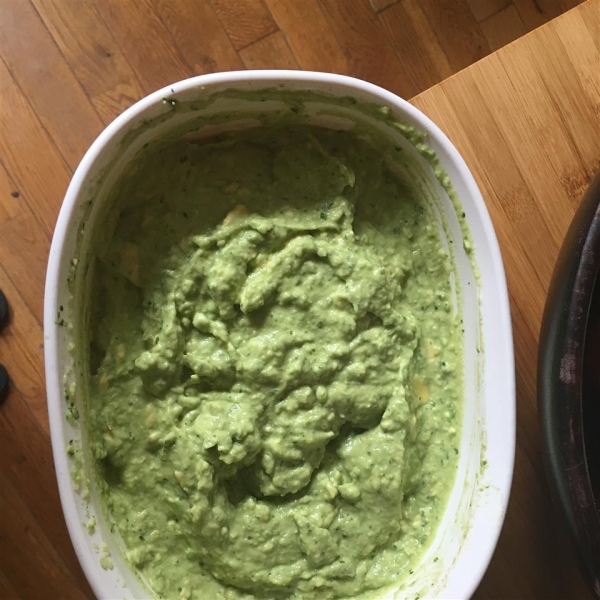 Creamy Avocado-Ranch Dip