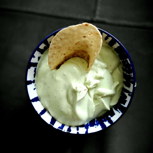 Creamy Avocado-Ranch Dip