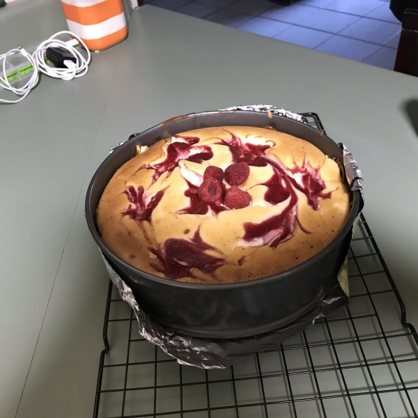 Keto Raspberry Cheesecake