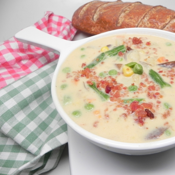 Cheesy Slow Cooker Potato Soup