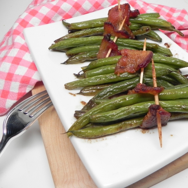 Bacon-Wrapped Sweet Green Bean Bundles