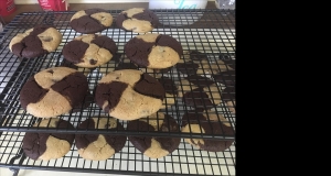 Chocolate Chip Crisscross Cookies