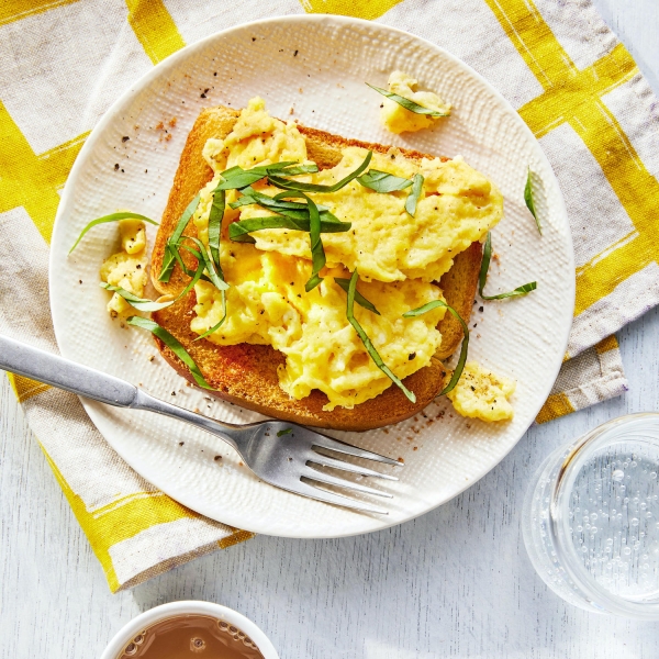 Creamy Cheesy Scrambled Eggs with Basil