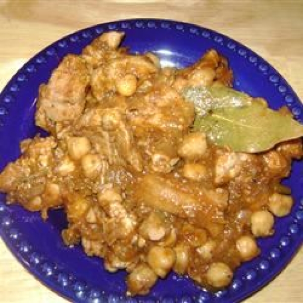 Slow Cooker Posole with Pork and Chicken