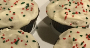 Gingerbread Cupcakes with Cream Cheese Frosting