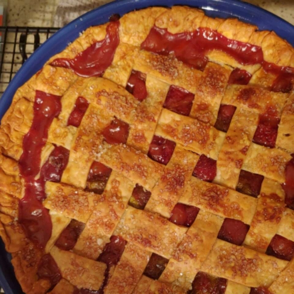 My Own Strawberry Rhubarb Pie