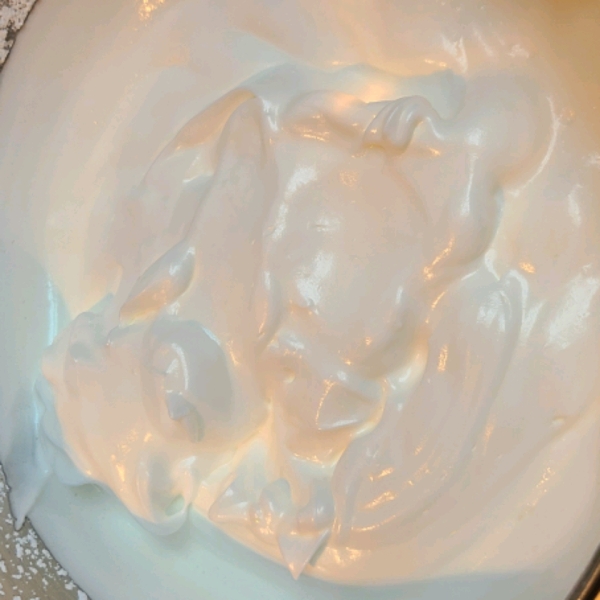 Authentic French Meringues