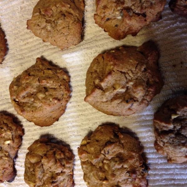 Apple and Spice Cookies