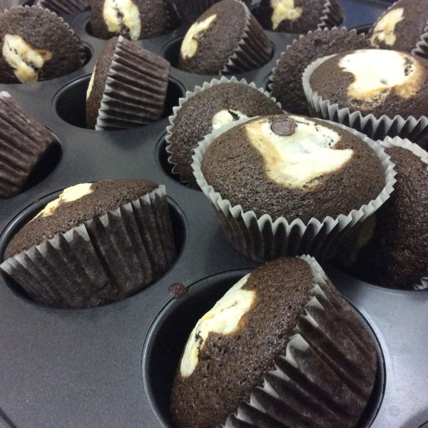 Chocolate Surprise Cupcakes