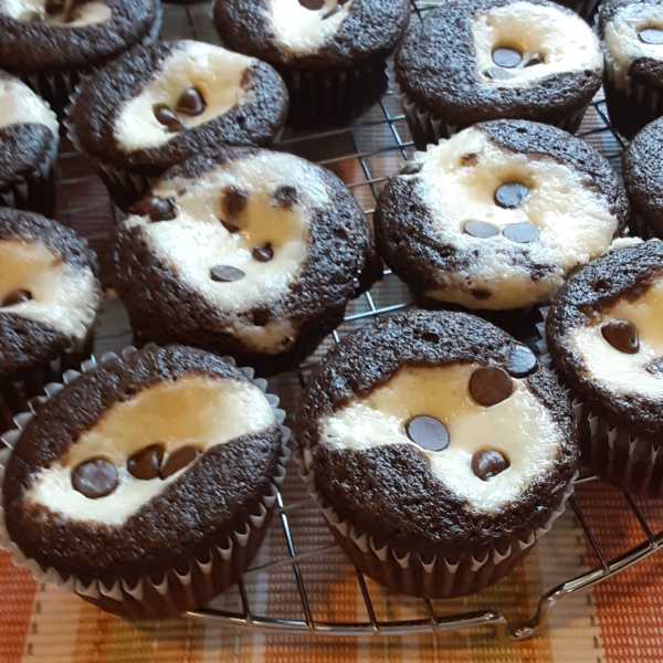 Chocolate Surprise Cupcakes