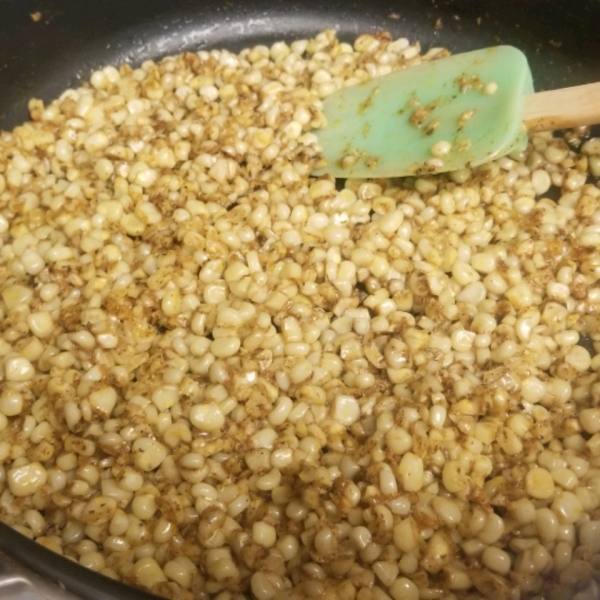 Skillet Elote (Mexican Street Corn)