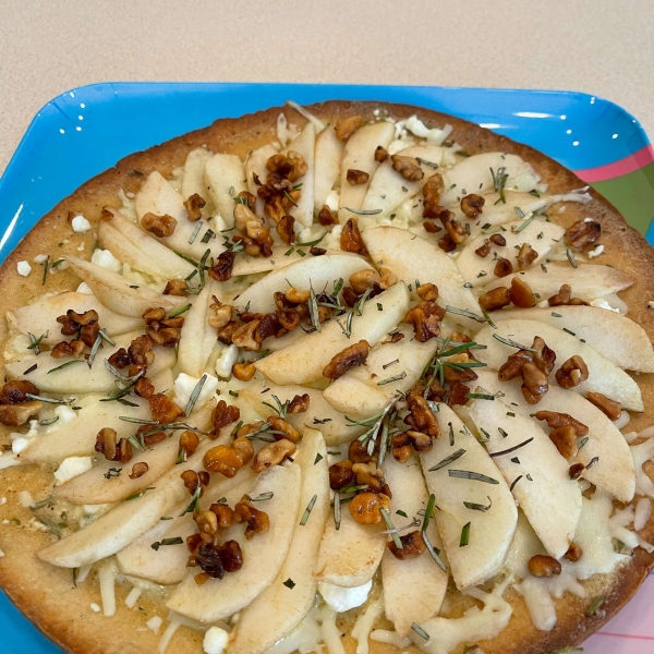 Blue Cheese, Walnut, and Pear Pizza