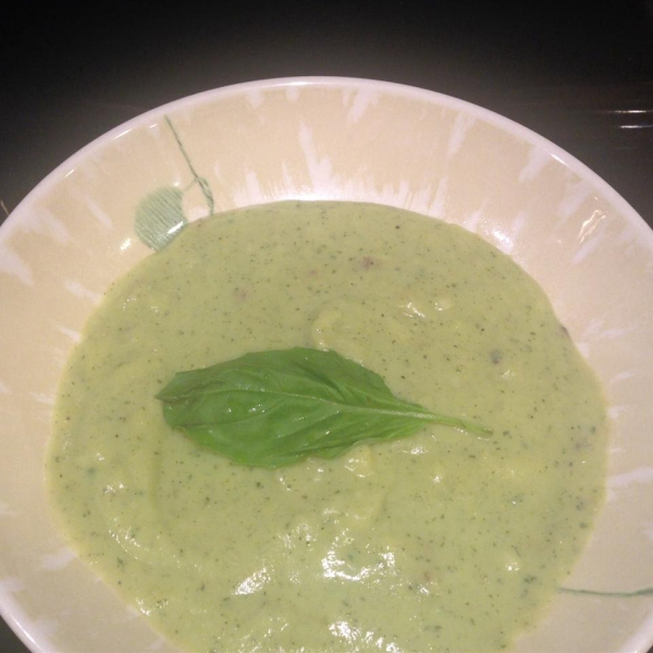 Quick Creamy Zucchini Soup