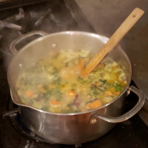 Easy Portuguese Kale Soup