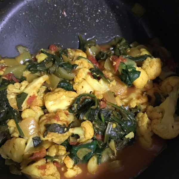 Spinach and Cauliflower Bhaji