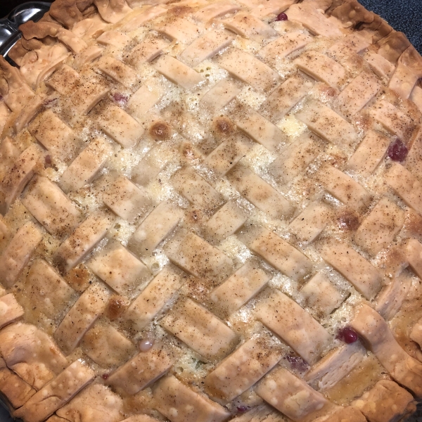 Sour Cream Gooseberry Pie