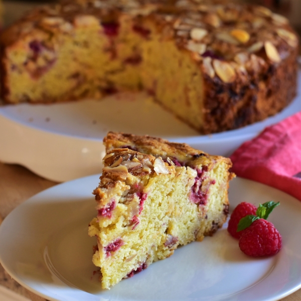 Raspberry-Ricotta Cake with White Chocolate and Almonds