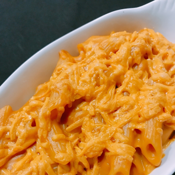 Vegan Pumpkin Macaroni and Cheese