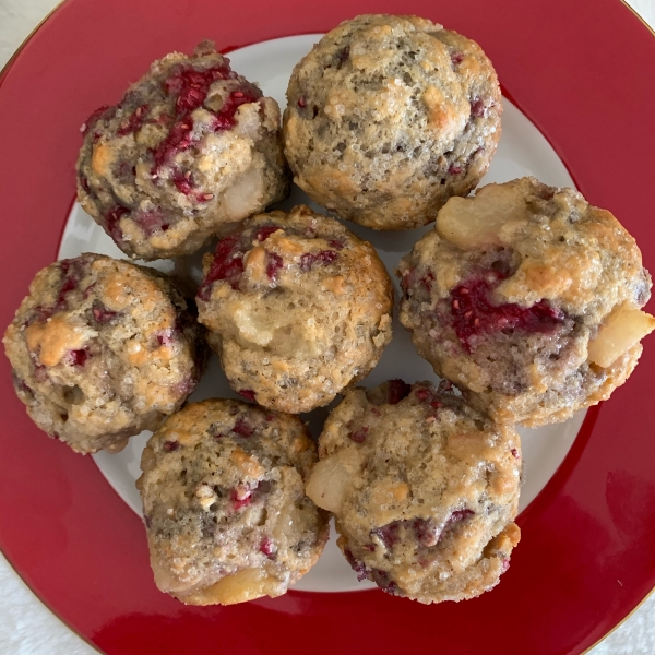 Raspberry/Pear/Pecan Bread