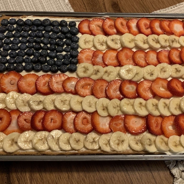 Patriotic Fruit Pizza